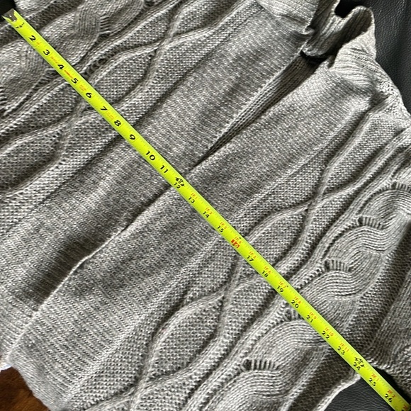 Apt 9 Cardigan Women Size XL Gray Open Front Chunky Cable Knit Pattern Long - Picture 11 of 12